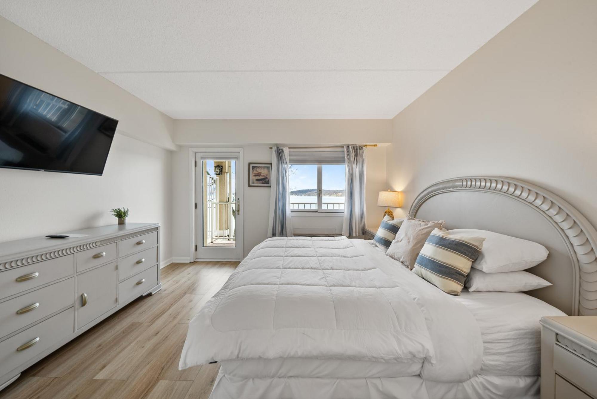 Bella Vista Suites Lake Geneva Exterior foto
