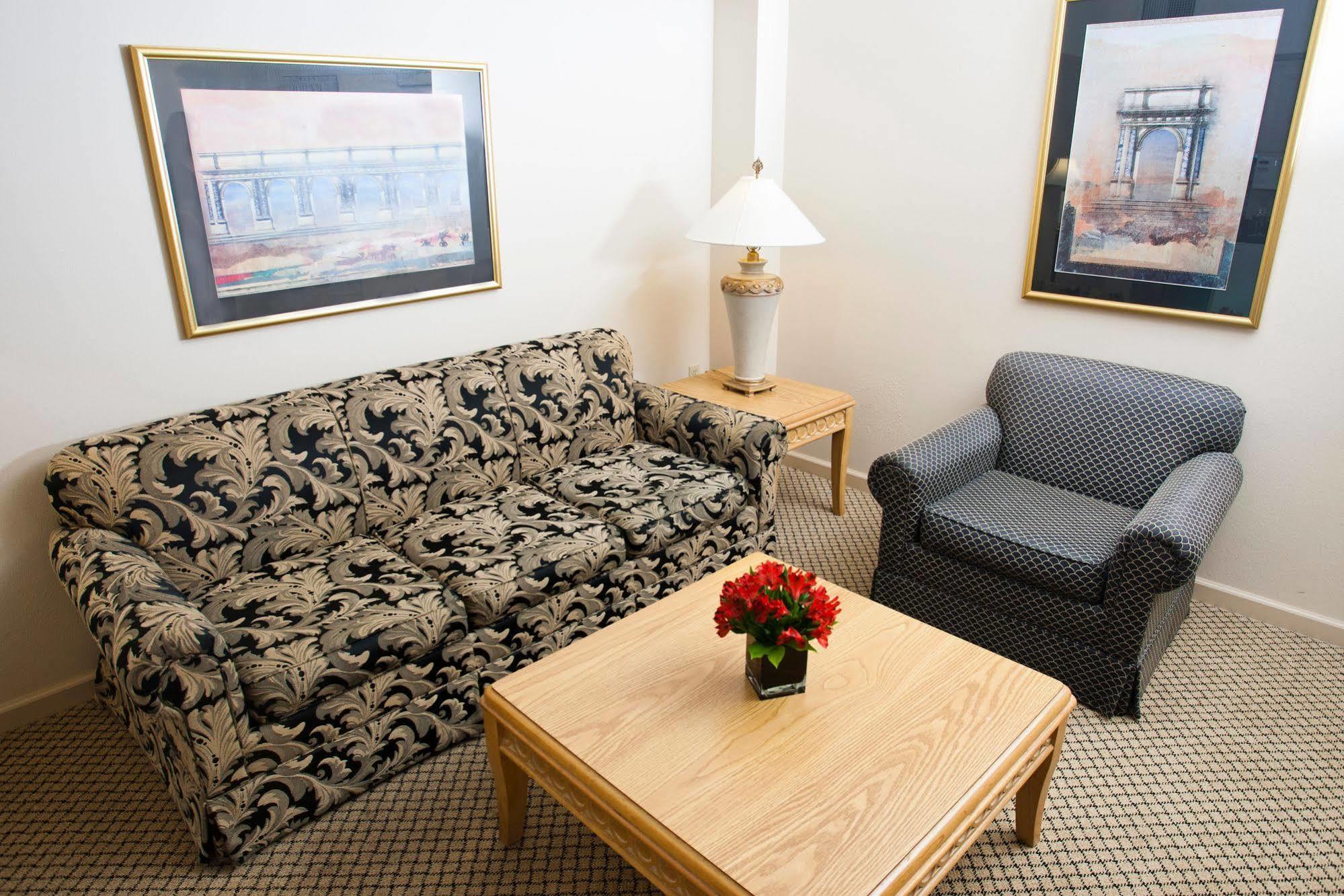 Bella Vista Suites Lake Geneva Exterior foto